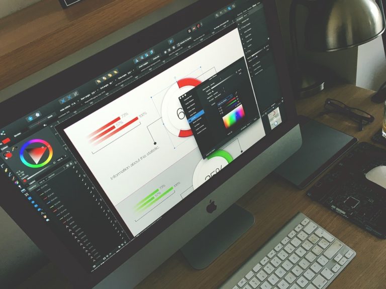 graphic-designer-1288477_960_720