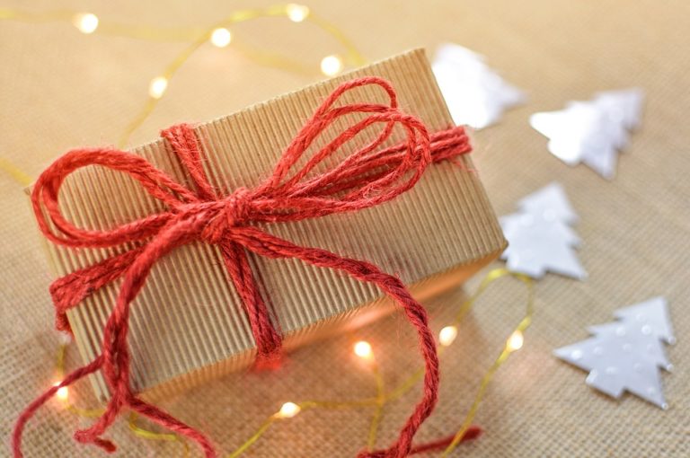 gift-2934858_960_720